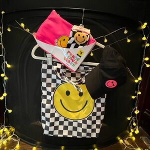 NWT Gift Set Tote Bag